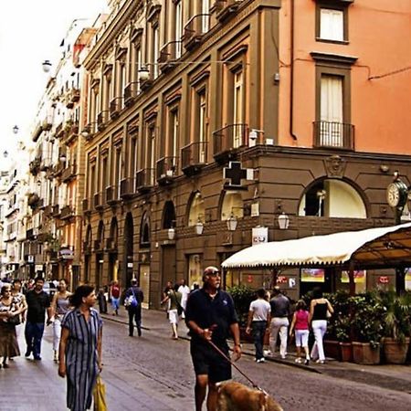 Casa Via Toledo. Centralissima E Vicina Al Porto Appartement Napels Buitenkant foto