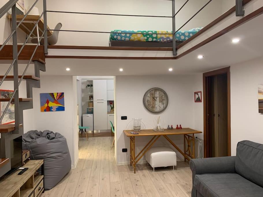 Casa Via Toledo. Centralissima E Vicina Al Porto Appartement Napels Buitenkant foto