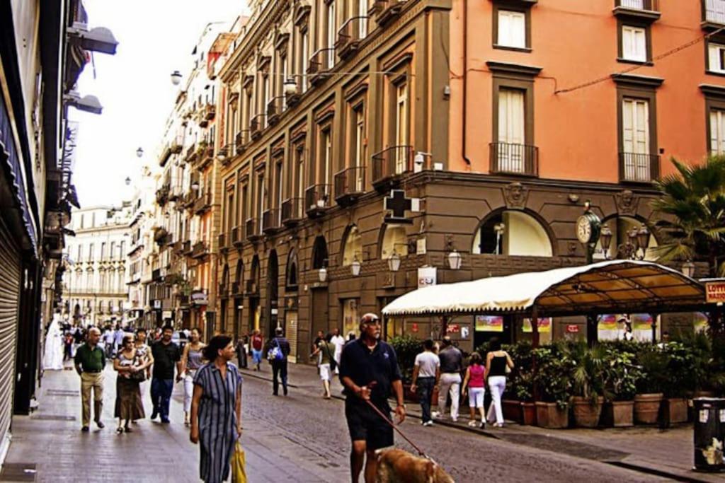 Casa Via Toledo. Centralissima E Vicina Al Porto Appartement Napels Buitenkant foto