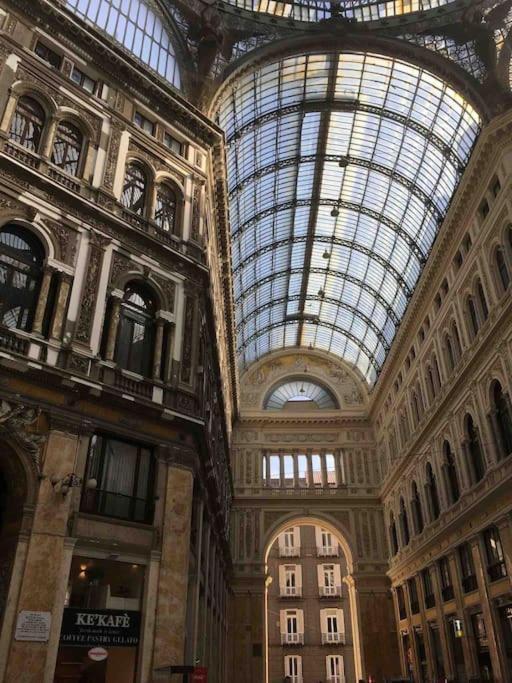 Casa Via Toledo. Centralissima E Vicina Al Porto Appartement Napels Buitenkant foto