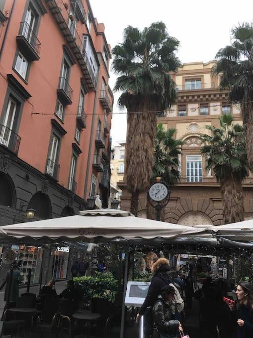 Casa Via Toledo. Centralissima E Vicina Al Porto Appartement Napels Buitenkant foto